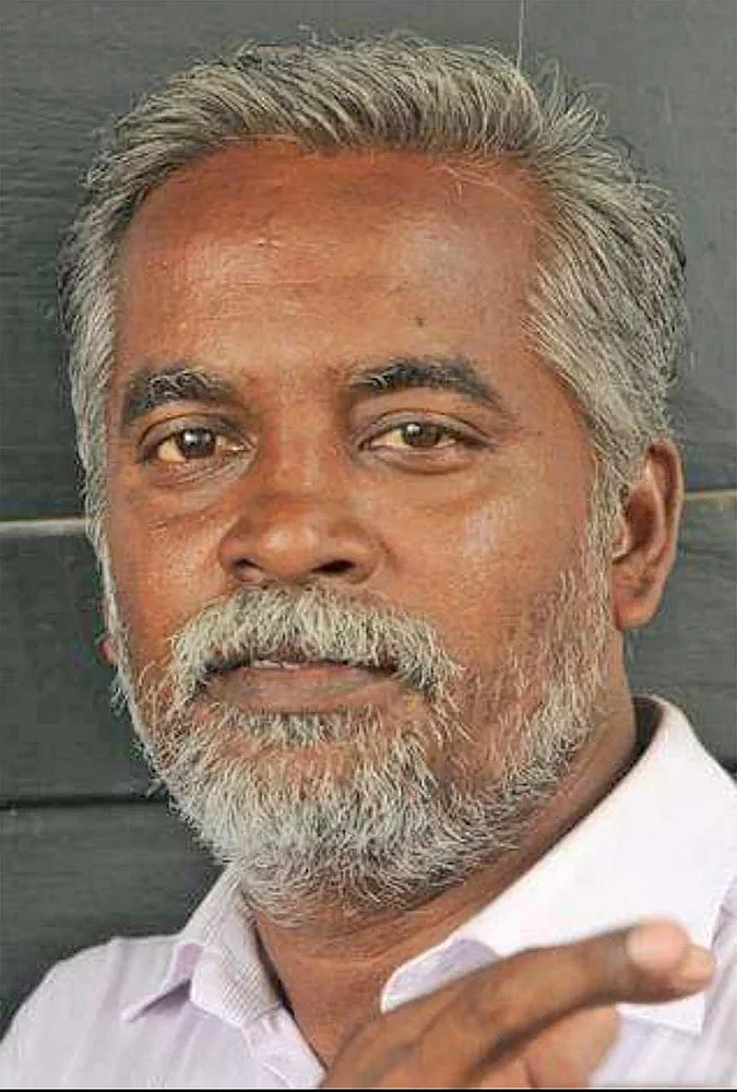 இரா.காளீஸ்வரன்