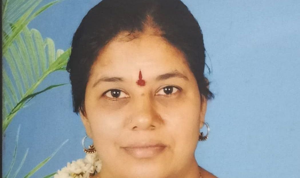 ``என் அம்மா சாவுக்குக் காரணமானவர்மீது நடவடிக்கை எடுங்க!