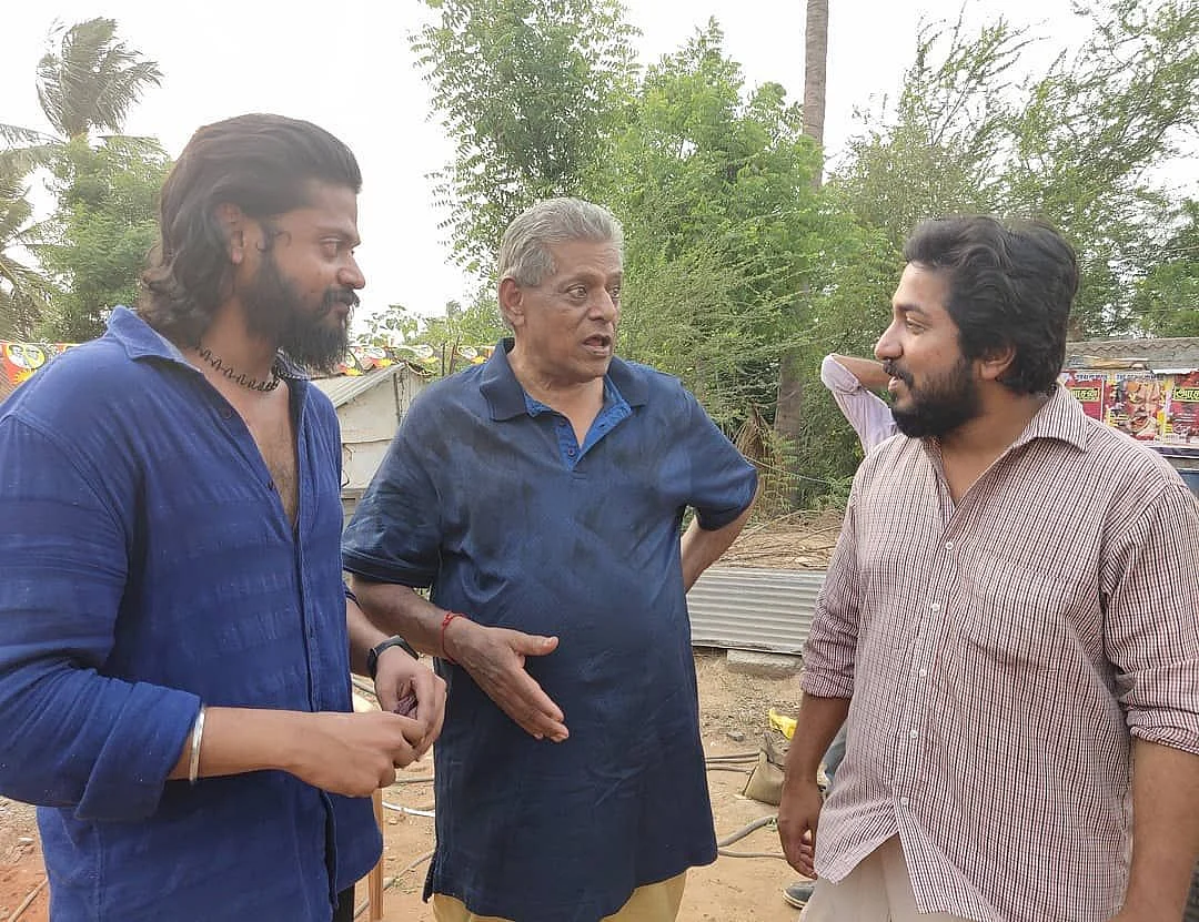 முதுமைக்கு மரியாதை! - 12 - காரும் பங்களாவும் நிரந்தரமில்லை... அன்பே எல்லாவற்றுக்கும் அடிப்படை!