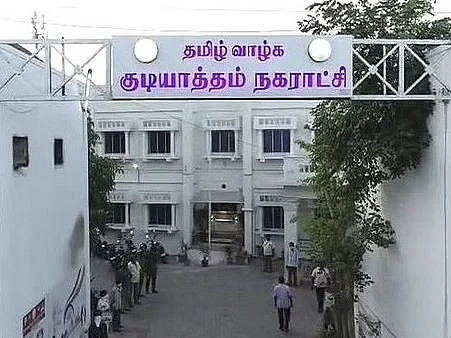போக்குவரத்து நெரிசல், மோசமான சுகாதாரம்; சிறந்த நகராட்சி `குடியாத்தம்' நிலை இதுதான்!