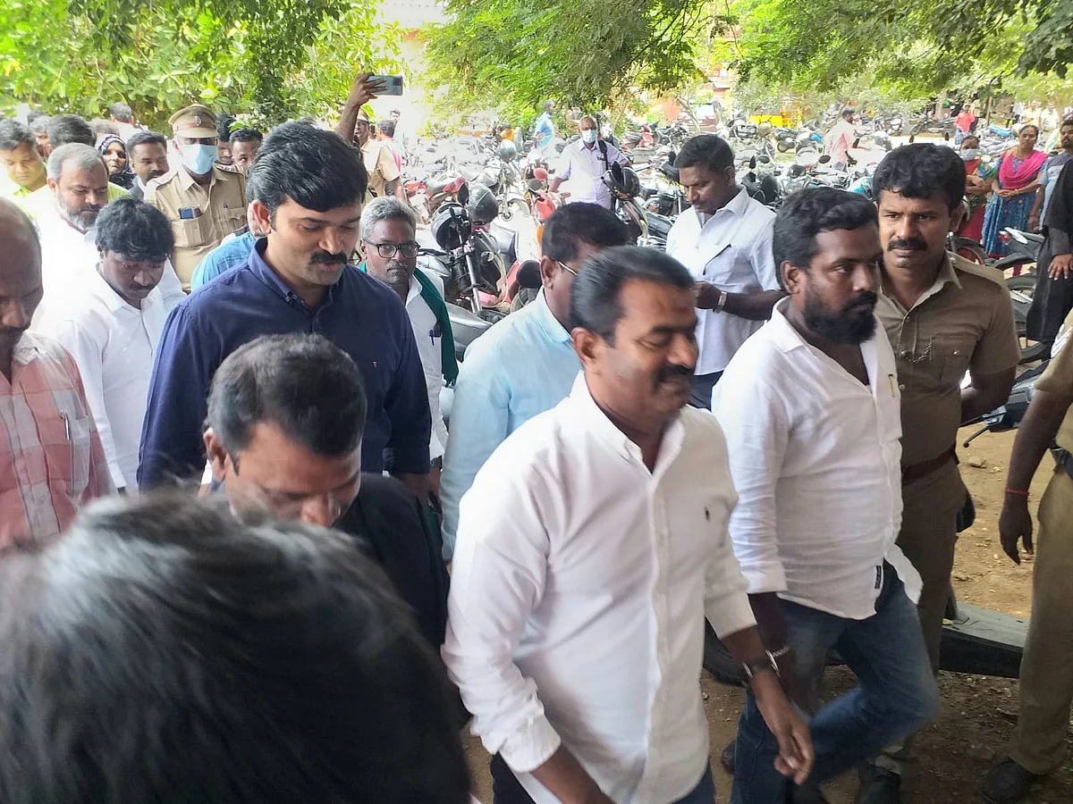 சீமான்