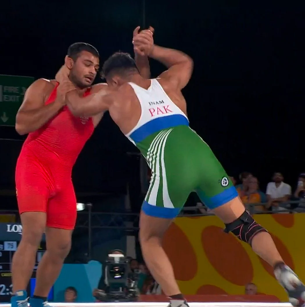 India at CWG: Day 8 Highlights:
மல்யுத்தத்தில் பதக்க மழை! 3 தங்கம், 1 வெள்ளி, 2 வெண்கலம் வென்று கலக்கல்!