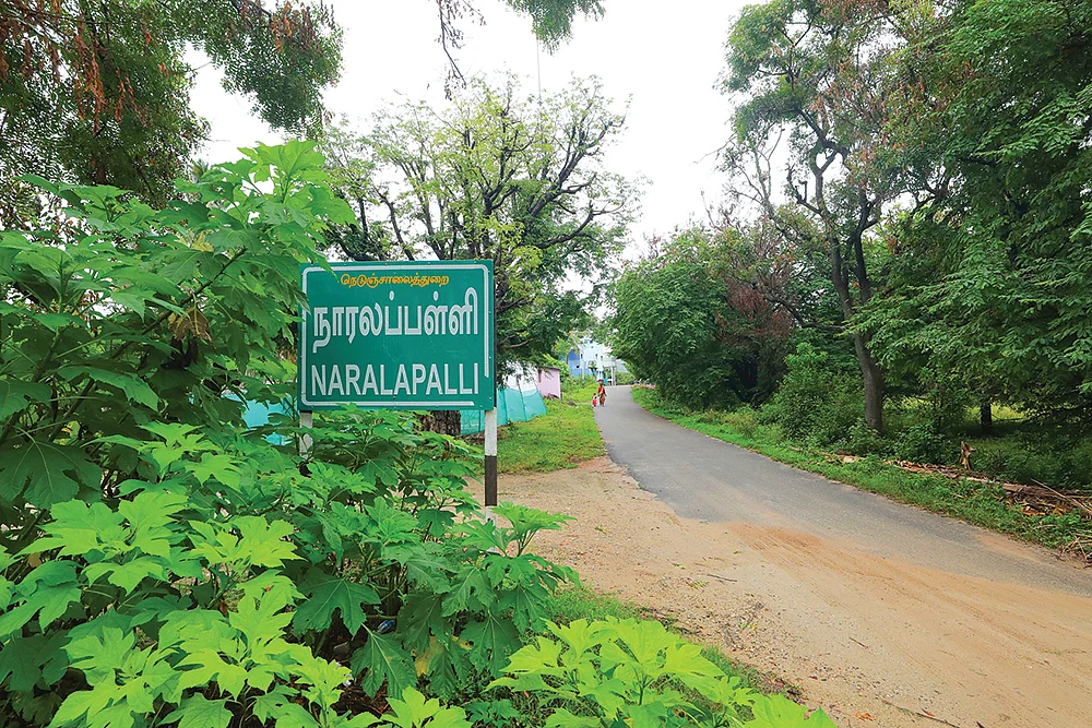 அந்த மூன்று நாள்கள் வீட்டிலிருந்தும் தூரம்... விநோத கிராமம்!
