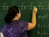 ``பள்ளி போகாத ஆசிரியருக்கும் நல்லாசிரியர் விருது வழங்கப்பட்டிருக்கிறது'' - கல்வியாளர் வருத்தம்!
