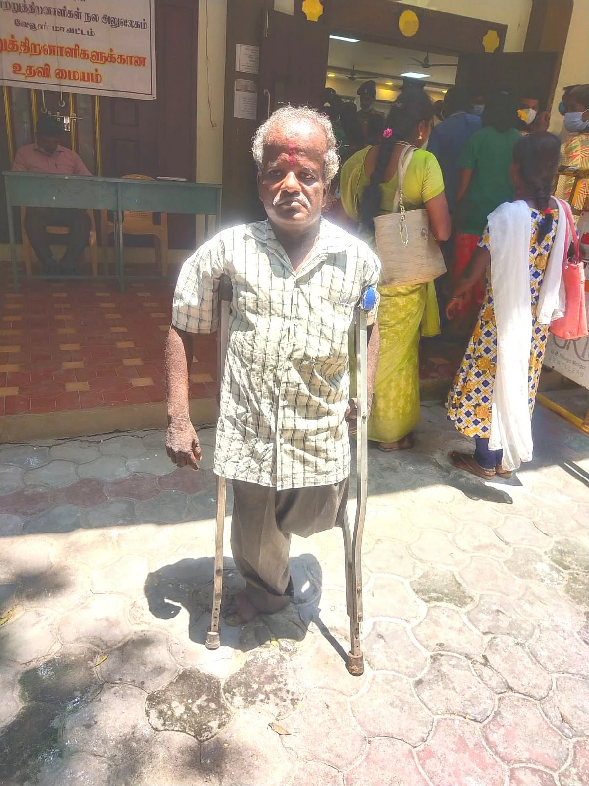 பவுல் குமார்