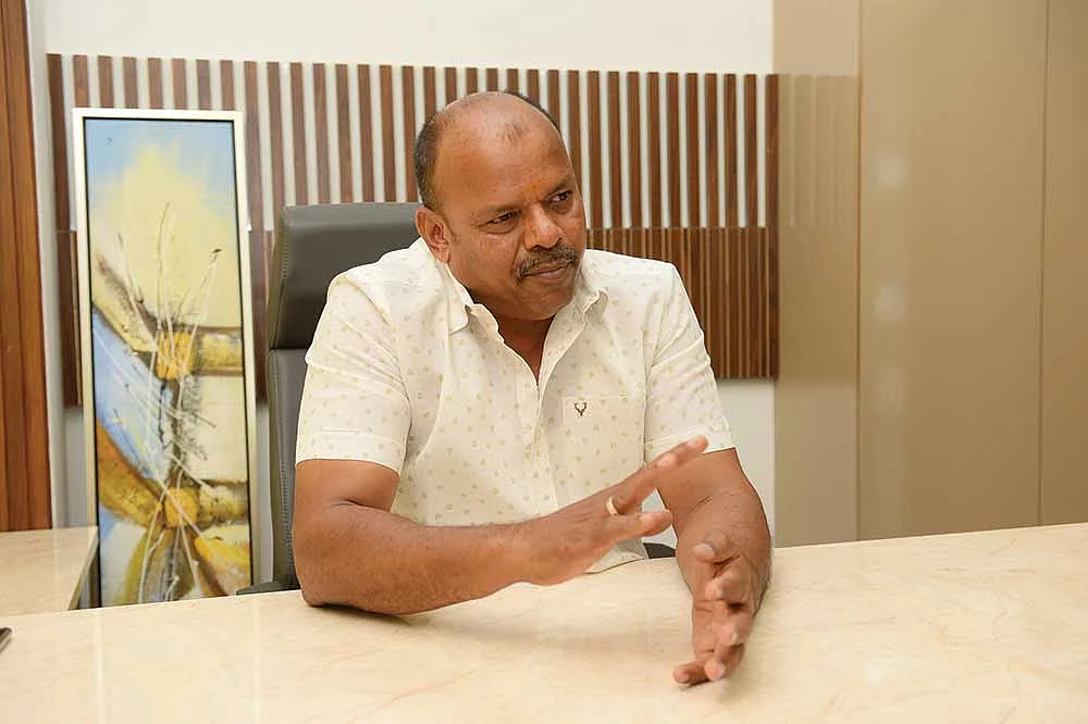 சண்முகசுந்தரம்
