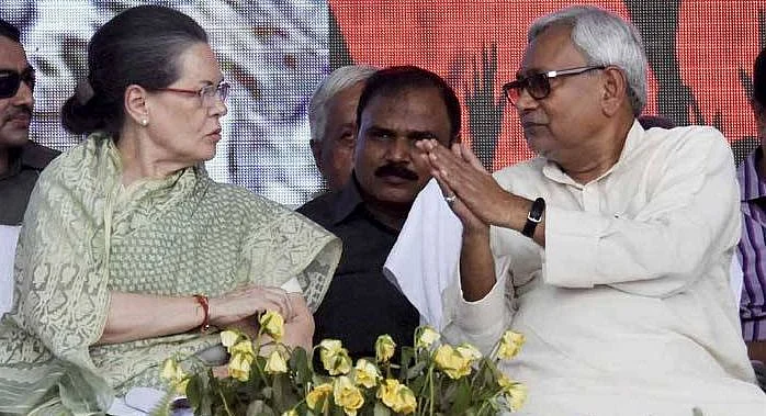 சோனியா - நிதிஷ் குமார்