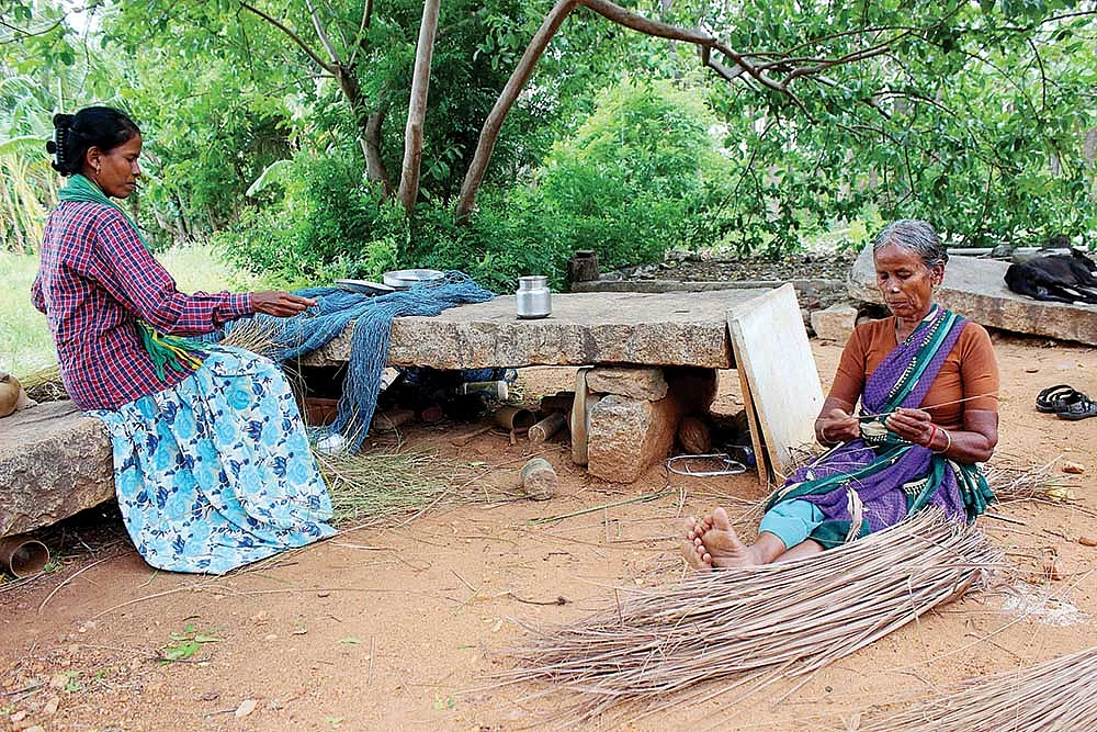 “ஊருக்காக உயிரைவிட்டாங்க... எங்க கண்ணீரைத் துடைக்க யாருமில்லை!”