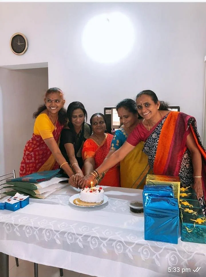தோழிகளின் ரி யூனியன்