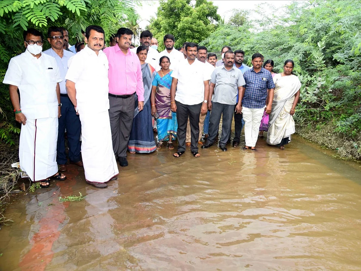 ``வெள்ளம் பாதித்த பகுதிகளில் துரித பணிகள் மேற்கொள்ளப்பட்டு வருகின்றன!" - செந்தில் பாலாஜி தகவல்