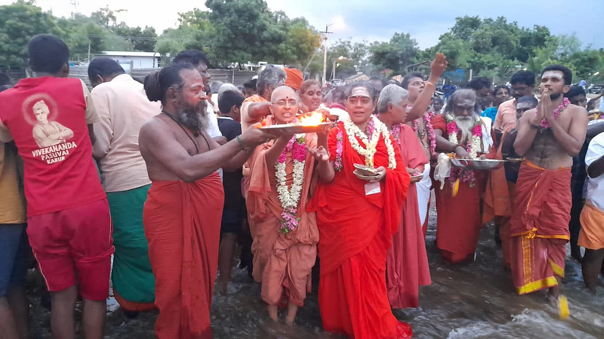 அமராவதிக்கு ஆரத்தி