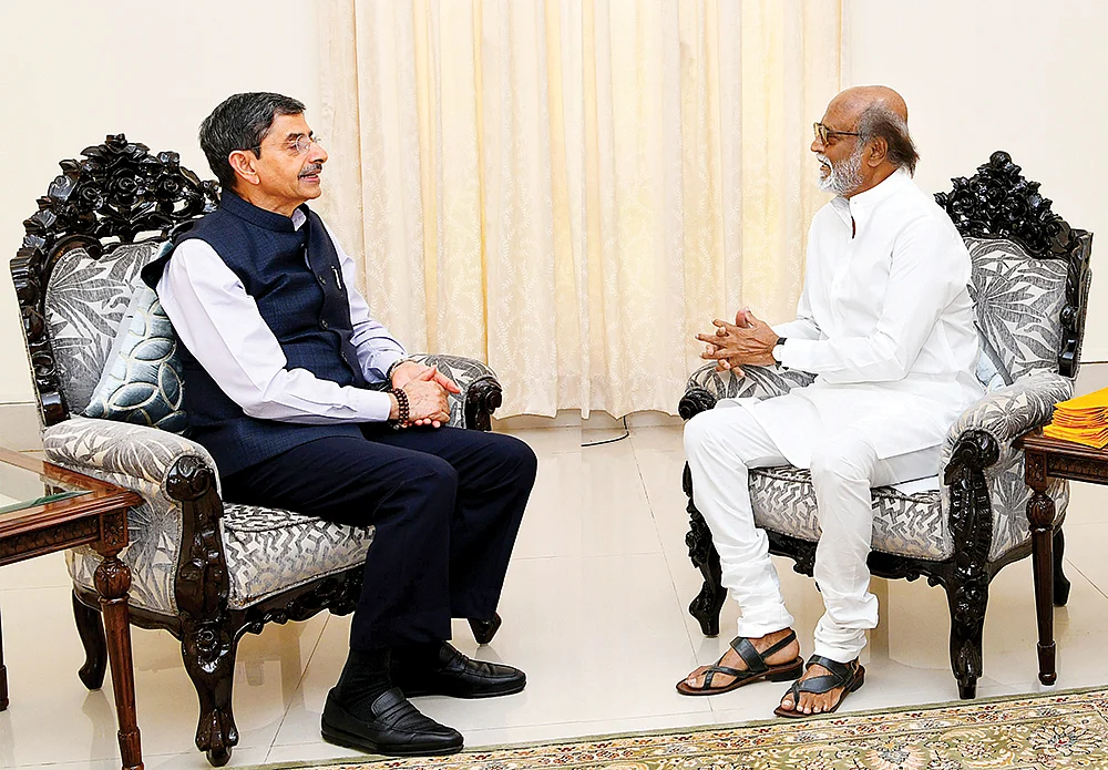 ரவி- ரஜினி
