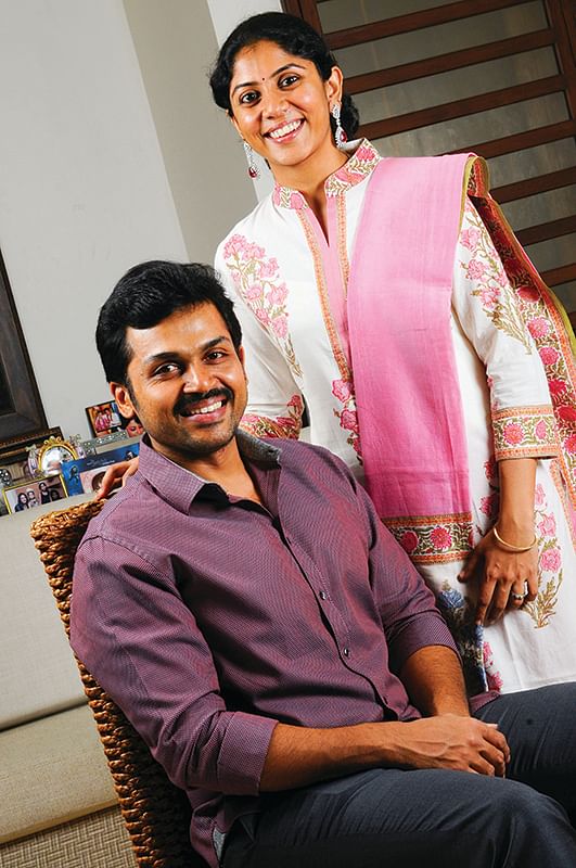 மனைவி ரஞ்சனியுடன்