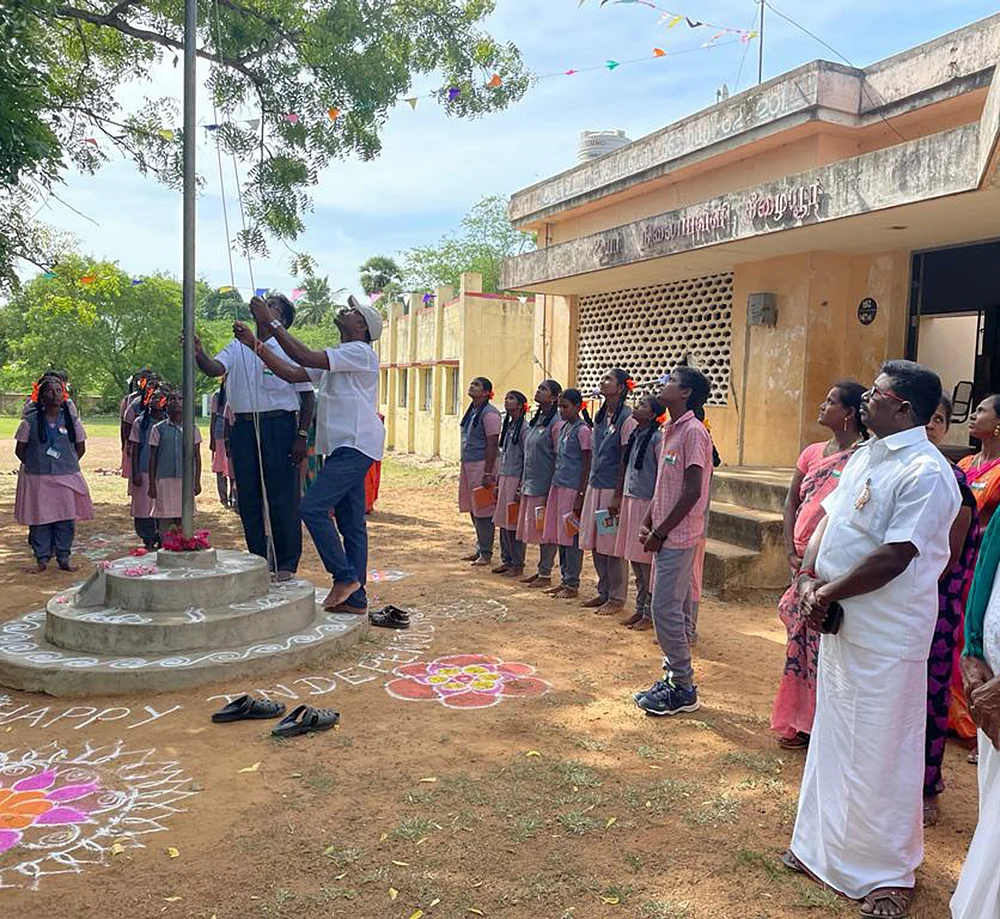 ஒடுக்குறாங்க... மிரட்டுறாங்க... உரிமை கேட்டுக் கதறும் ஊராட்சி மன்றத் தலைவர்கள்!