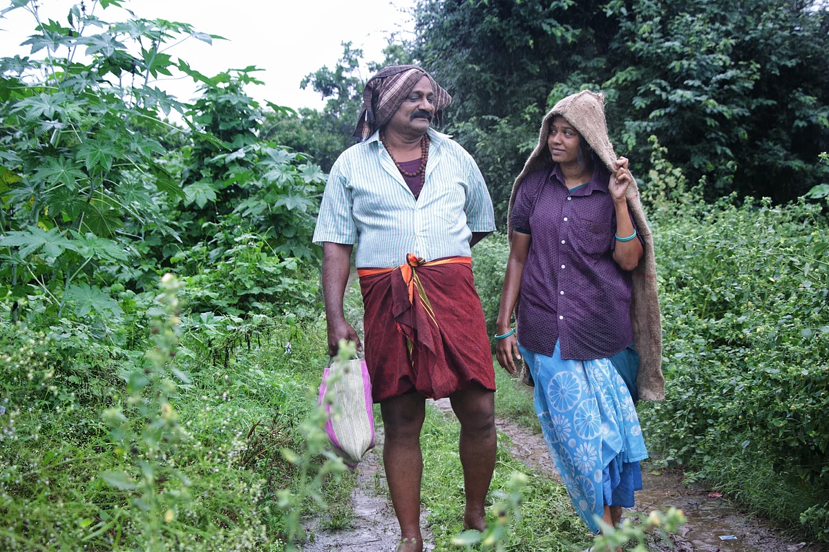 அஞ்சு கிருஷ்ணாவுடன்..