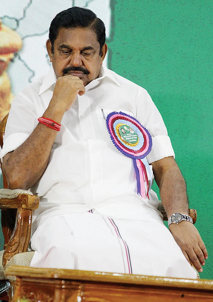 டார்கெட் எடப்பாடி!