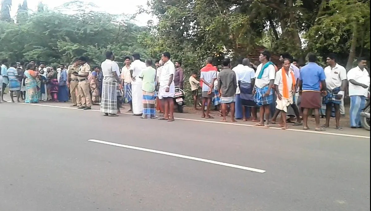 கிராம மக்கள்