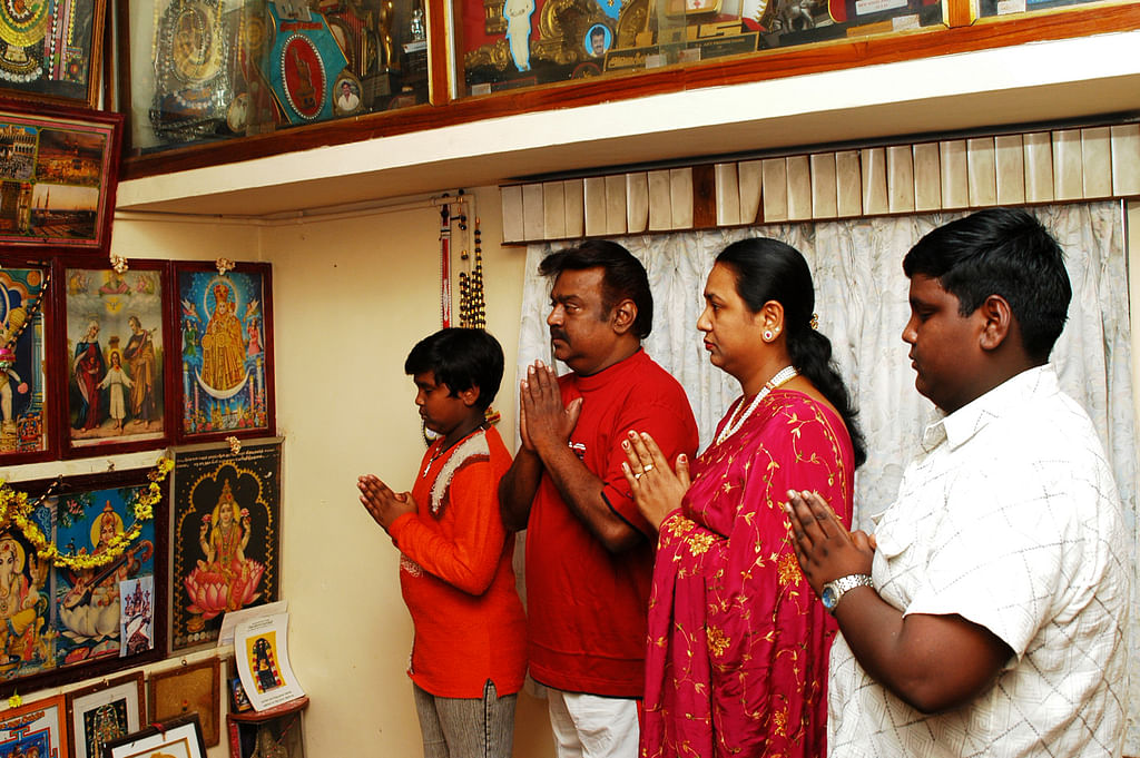 Vijayakanth family