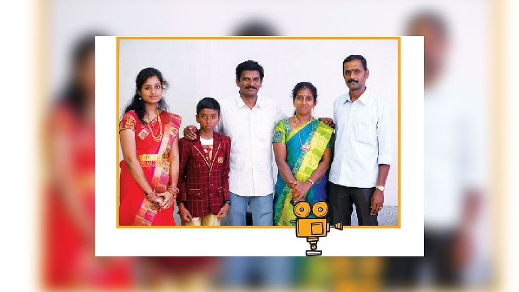 குடும்பத்துடன் இயக்குநர் ஏ.ஆர்.கே.சரவணன்
