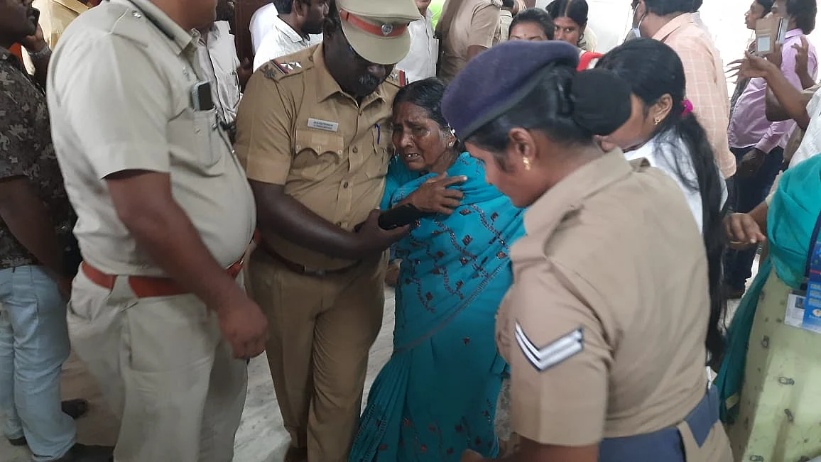 மீட்கப்பட்ட மூதாட்டி