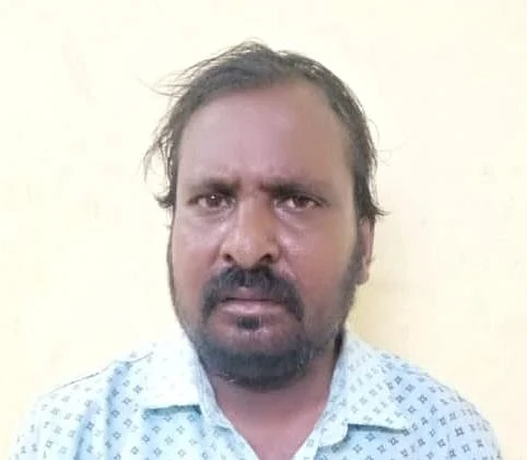 சுரேஷ்