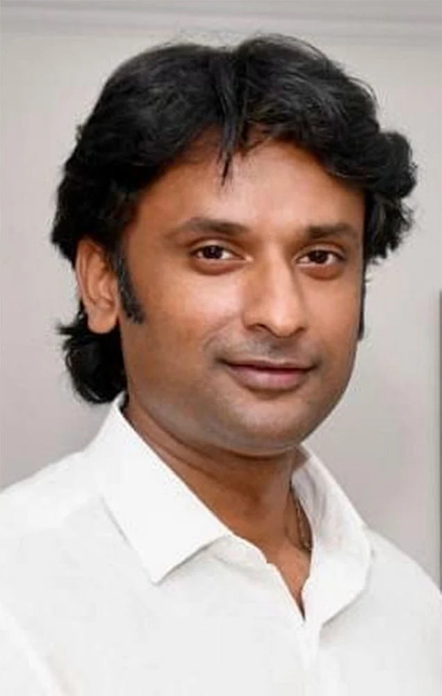வினோஜ் பி செல்வம்