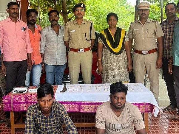 திண்டிவனம்: தொடர் செயின் பறிப்பு; உதவிய சிசிடிவி காட்சிகள் - இரண்டு பேர் கைது!