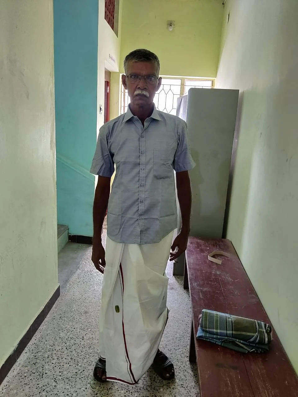 காப்பகத்தில் சேர்க்கப்பட்ட ஓய்வுபெற்ற போலீஸ் ஏட்டு விக்ரமன்