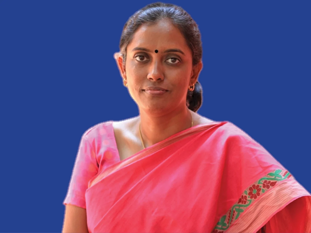 அதிகாரத்தோடும் அகம்பாவத்தோடும் நடந்துகொள்கிறார் நிர்மலா சீதாராமன்! - வெளுத்து வாங்கும் ஜோதிமணி