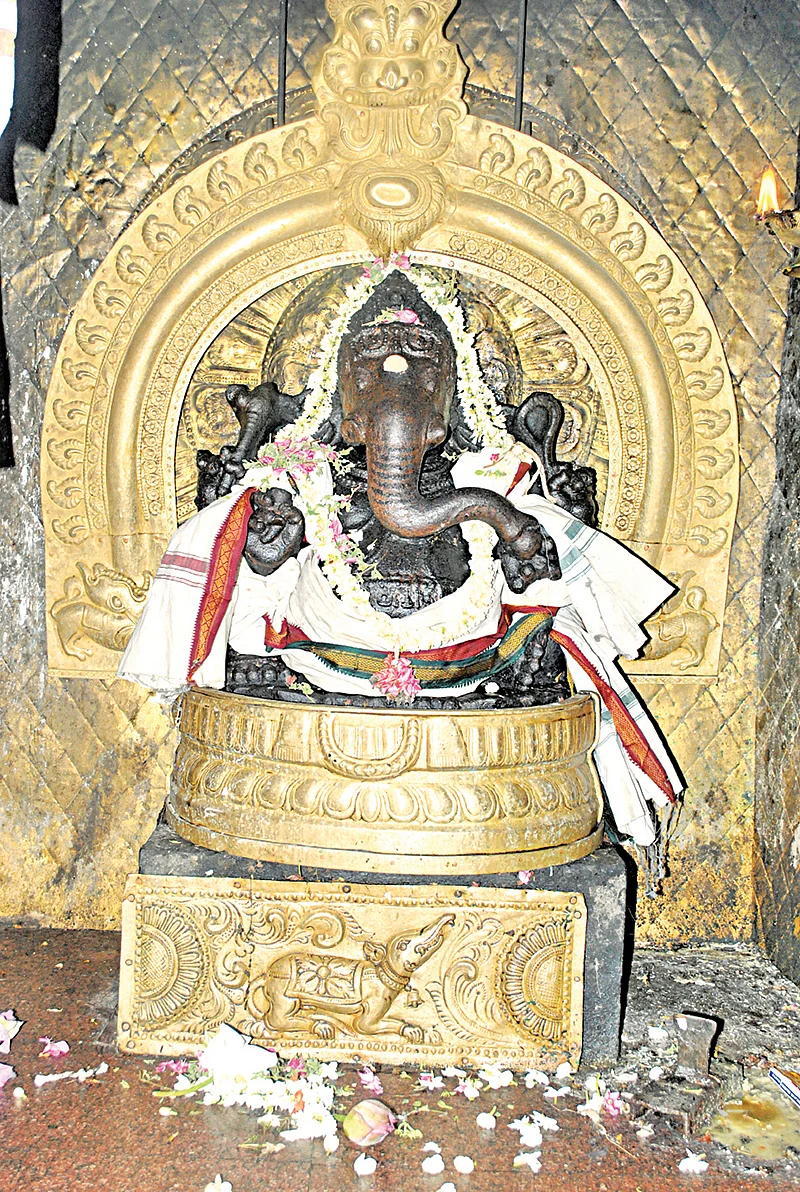 அற்புதங்கள் நிகழ்த்தும்
கணபதி தரிசனம்!