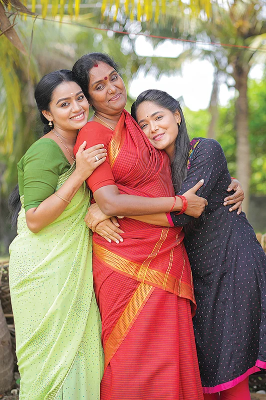 விகடன் TV: “எல்லாப் புகழும் இன்ஸ்டாவுக்கே!”