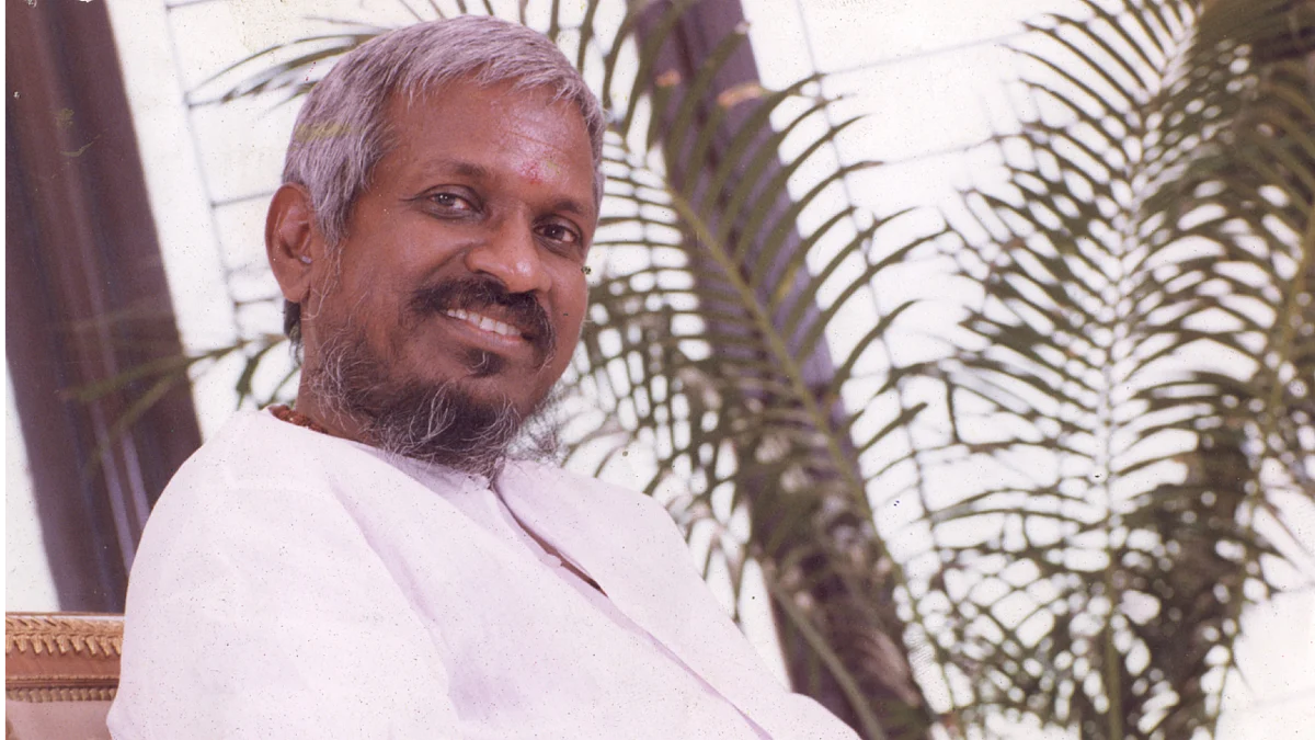 Rajavin Parvaiyil - Ilaiyaraaja - 4