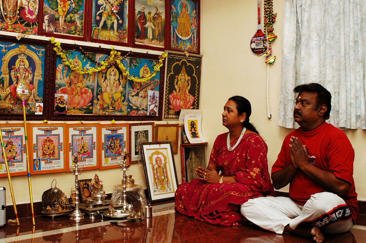 Vijayakanth and wife