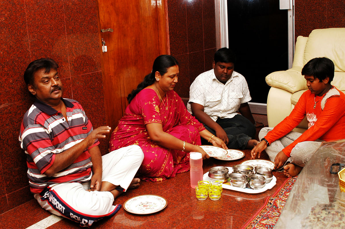 Vijayakanth family