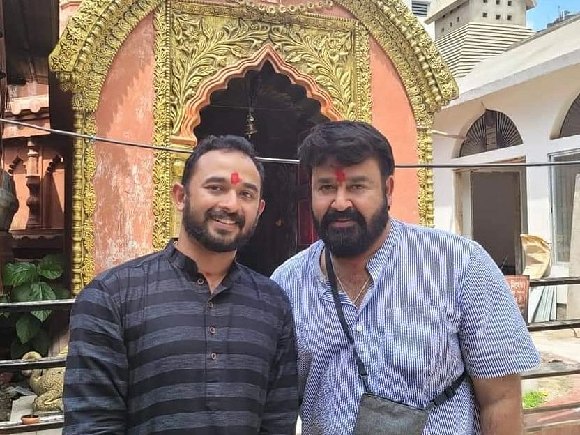 ``இந்த மண்ணின் வரலாற்றை அறிந்துகொண்டேன்"- அசாம்
காமாக்யா கோயிலில் தரிசனம் செய்த நடிகர் மோகன்லால்