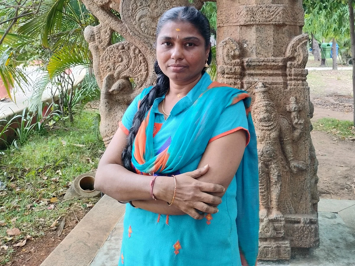 `புறக்கணிக்கப்பட்ட மக்களைத் தேடி ஆய்வு'- களமிறங்கி சாதித்த பத்மபாரதி