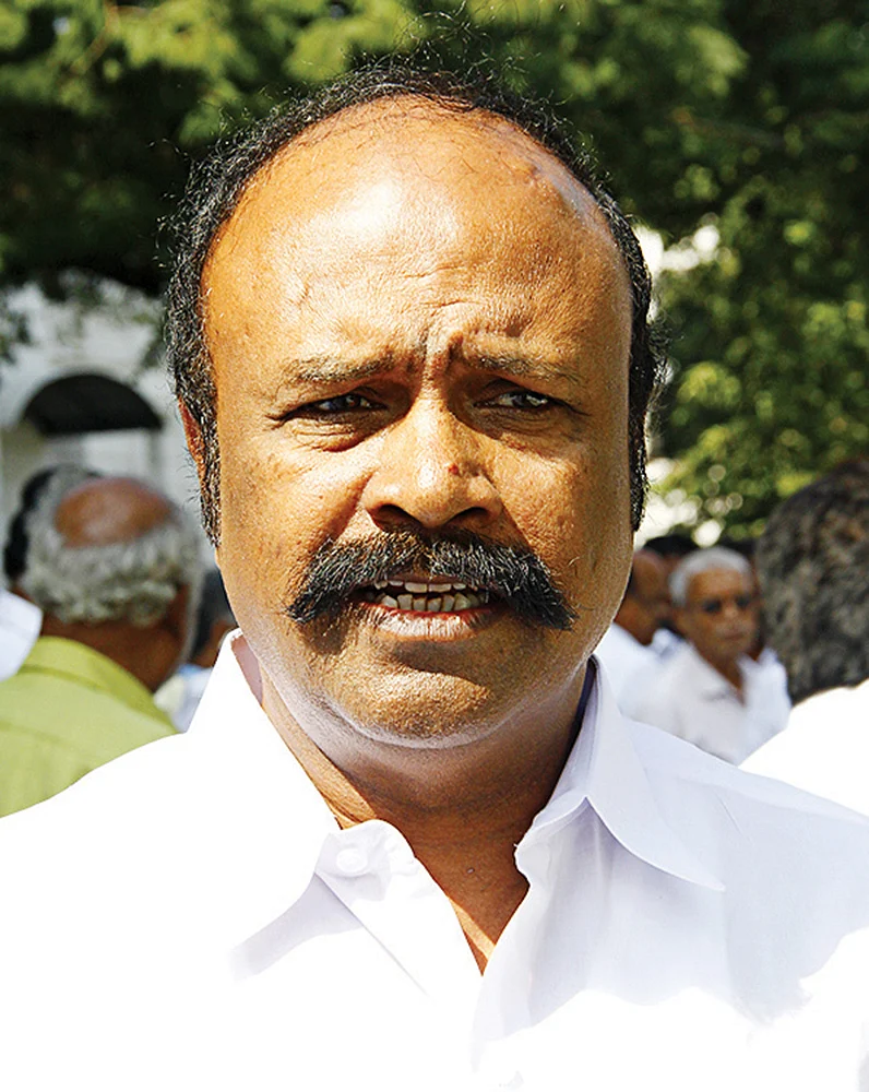 பெரிய கருப்பன்