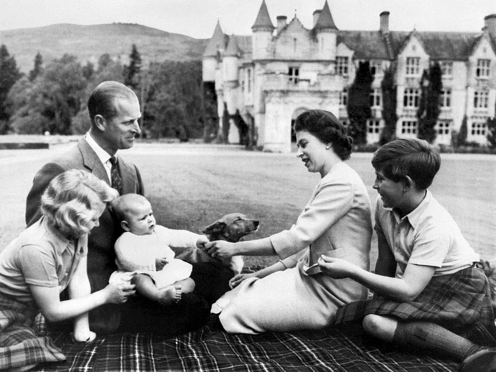 Balmoral Castle: இங்கிலாந்து ராணி எலிசபெத்திற்கு மிகவும் பிடித்த இடம் - என்ன காரணம்?