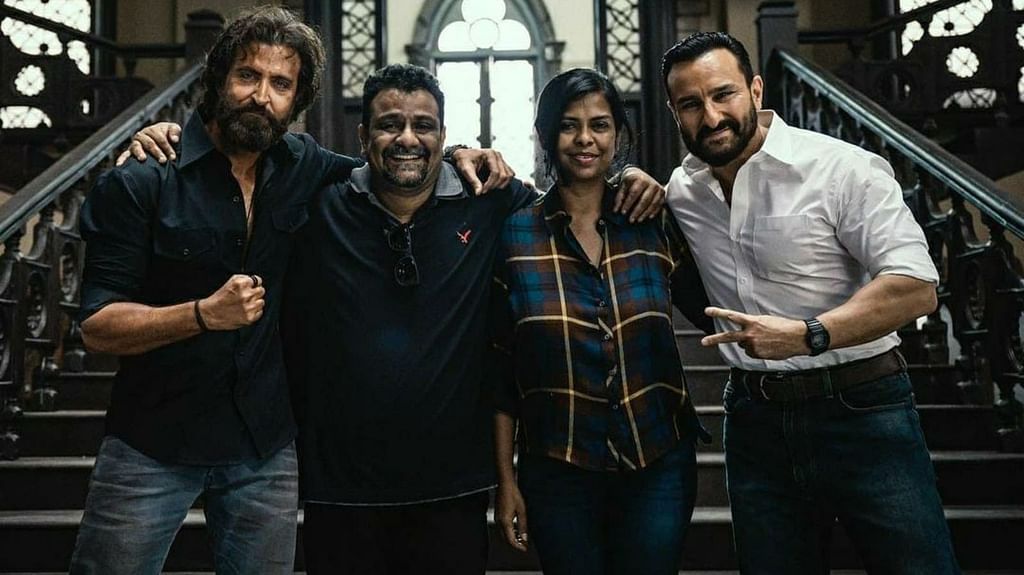 விக்ரம் வேதா படக்குழு; புஷ்கர் காயத்திரி