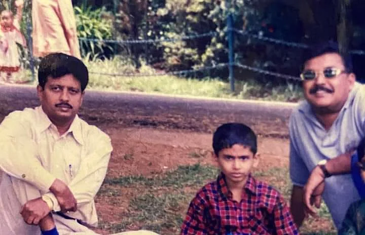 திவாகரன் உடன் ராவணன்