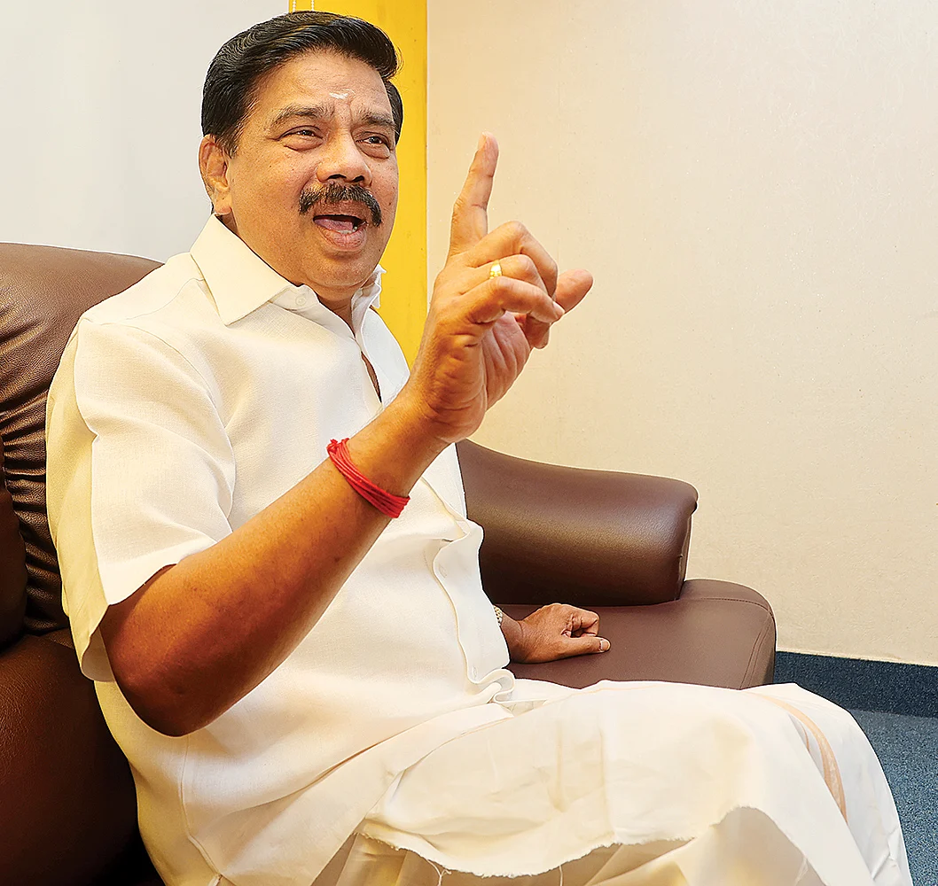 எல்.முருகனுக்கு தனி அறை என்பதெல்லாம் பில்டப்! - கரு.நாகராஜன் பளிச்