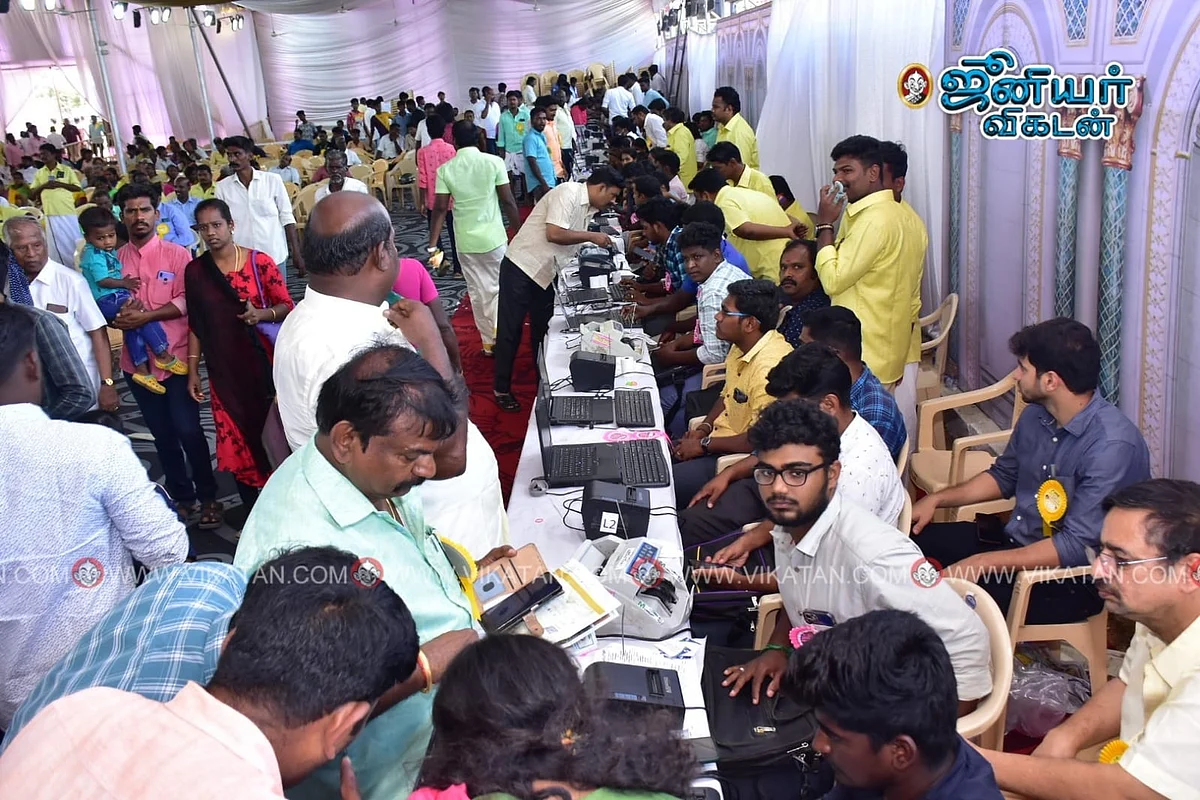 மதுரை: பிரமாண்ட கறி விருந்து; 50 மொய் கவுன்ட்டர்கள்... இது அமைச்சர் மூர்த்தி வீட்டு விசேஷம்!