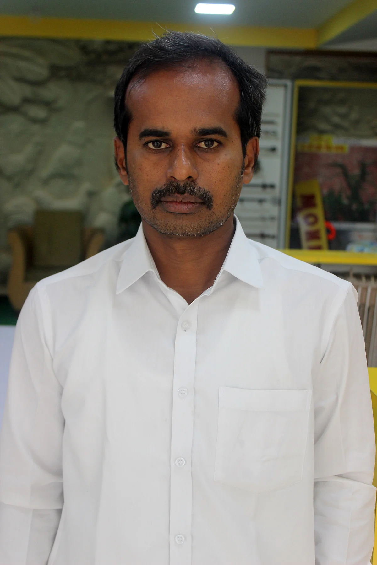 இராஜேஸ்கண்ணன்