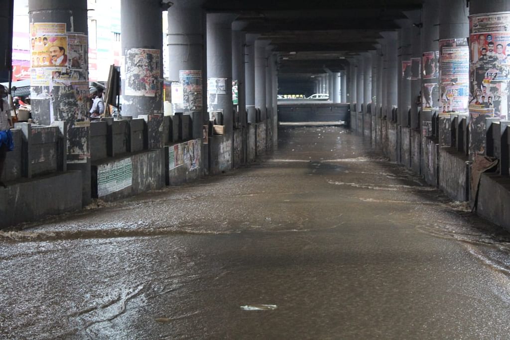 மழையில் மிதக்கும் கோவை
