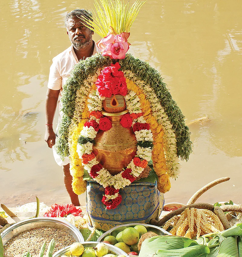 நொய்யலைப் போற்றி