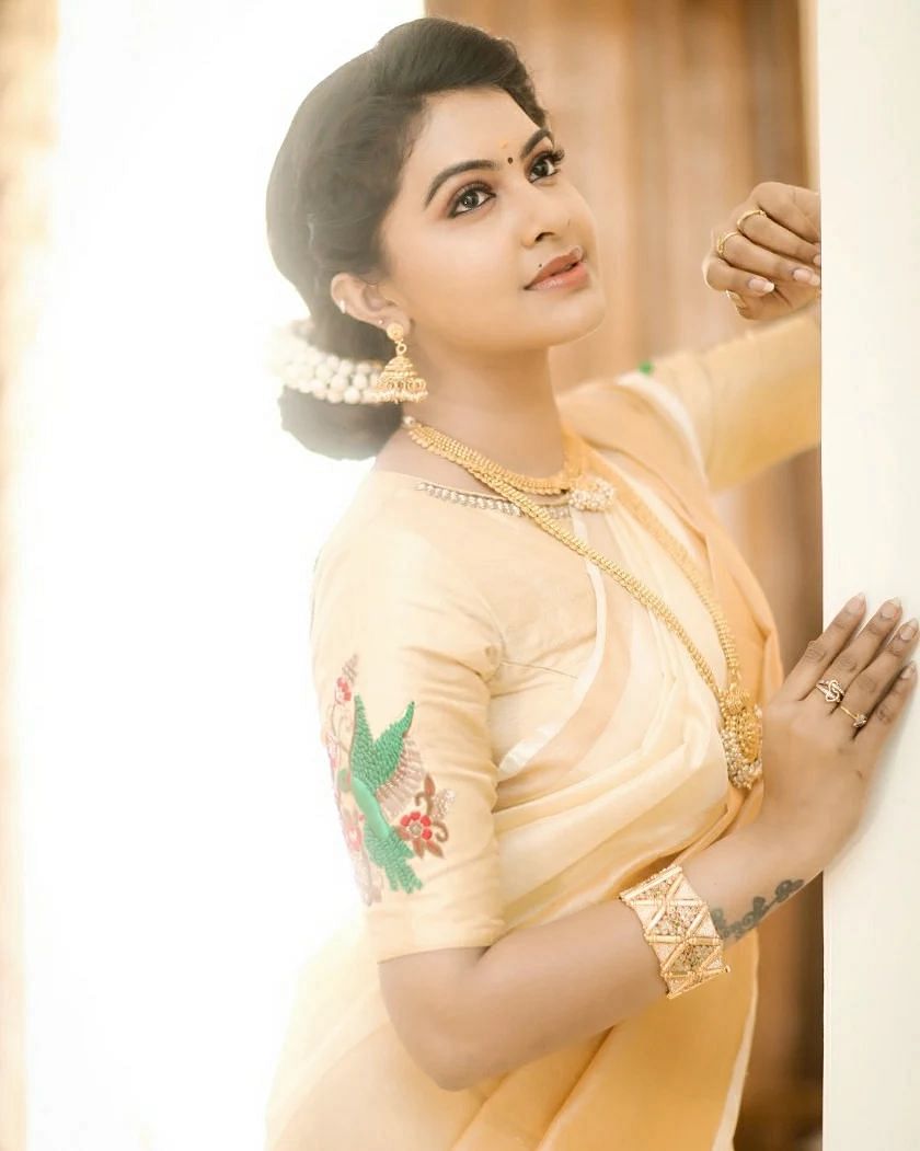 ரச்சிதா