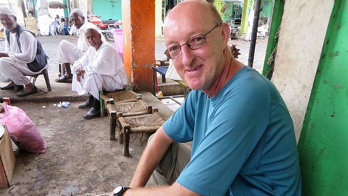 உலகின் மோசமான கழிவறையை தேடி 91 நாடுகளில் அலைந்த நபர்; இறுதியில் அதைக் கண்டுபிடித்தாரா?!