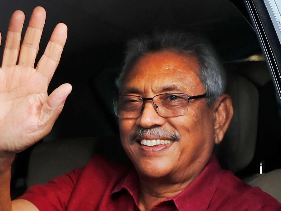 உலக நாடுகளின் கெடுபிடி: மீண்டும் இலங்கைக்குத் திரும்பிய கோத்தபய ராஜபக்சே; வரவேற்ற அமைச்சர்கள்!