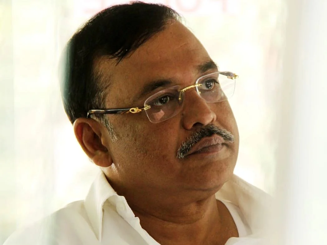 எடப்பாடி, வேலுமணியை உருவாக்கிய அதிமுக கொங்கு மண்டல பவர் சென்டர் - சசிகலா உறவினர் ராவணன் காலமானார்
