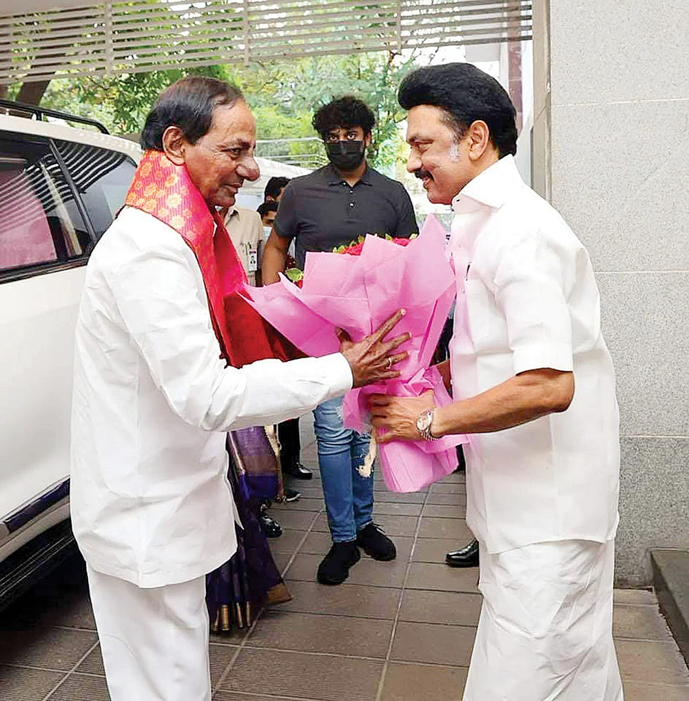 ‘பா.ஜ.க அல்லாத இந்தியா!’ - கே.சி.ஆரின் புதிய தேசியக் கட்சி பலன் தருமா?